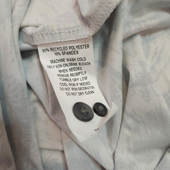 Greyson Mens polo Golf Shirt Size M All Over Print Stadiums City Performance - Picture 8 of 9